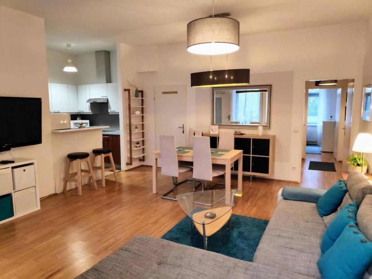 Nd Exquisites Wundervolles Ruhiges Terrassenapartment Mit Garage Viena Exterior foto