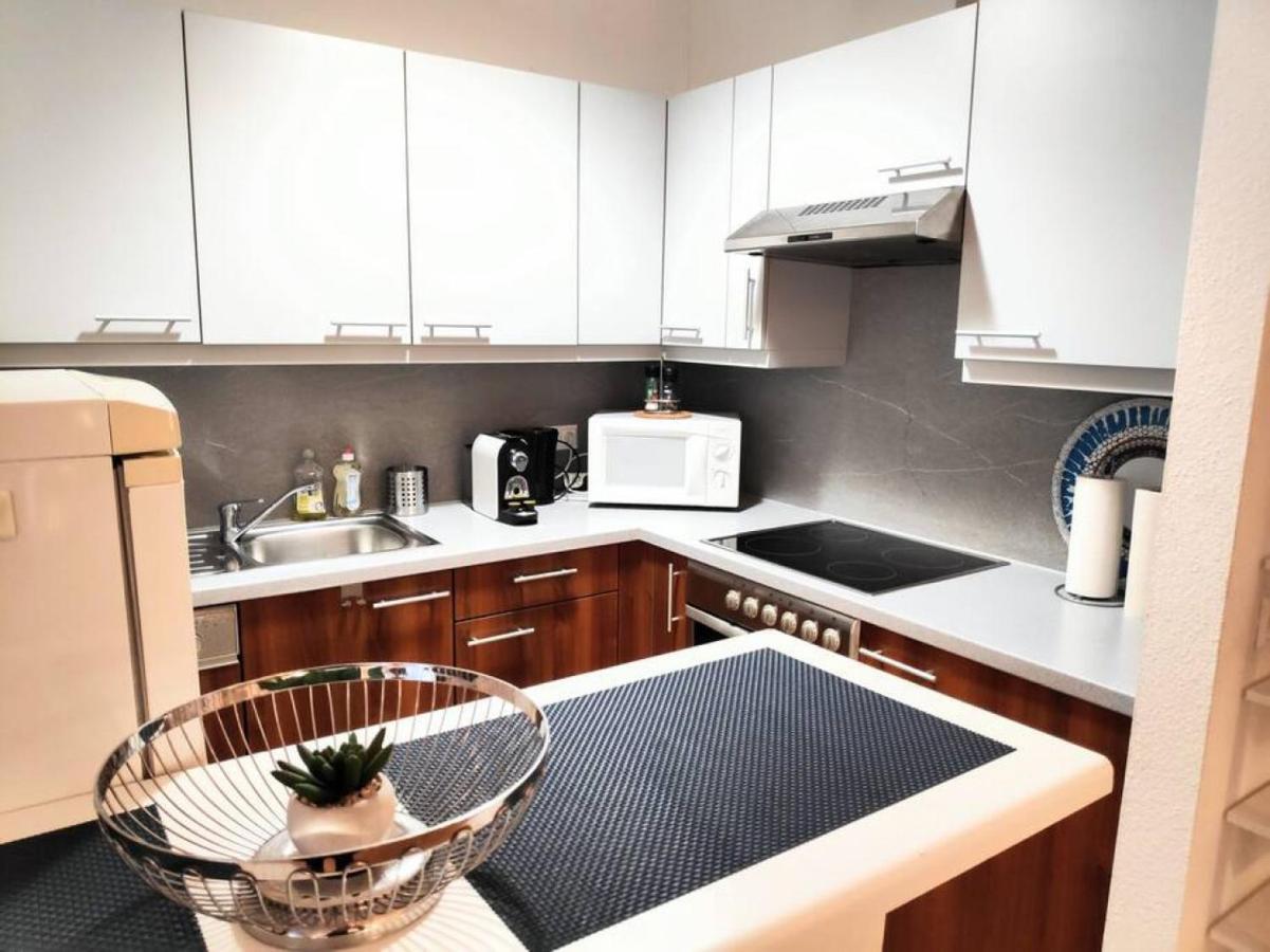 Nd Exquisites Wundervolles Ruhiges Terrassenapartment Mit Garage Viena Exterior foto